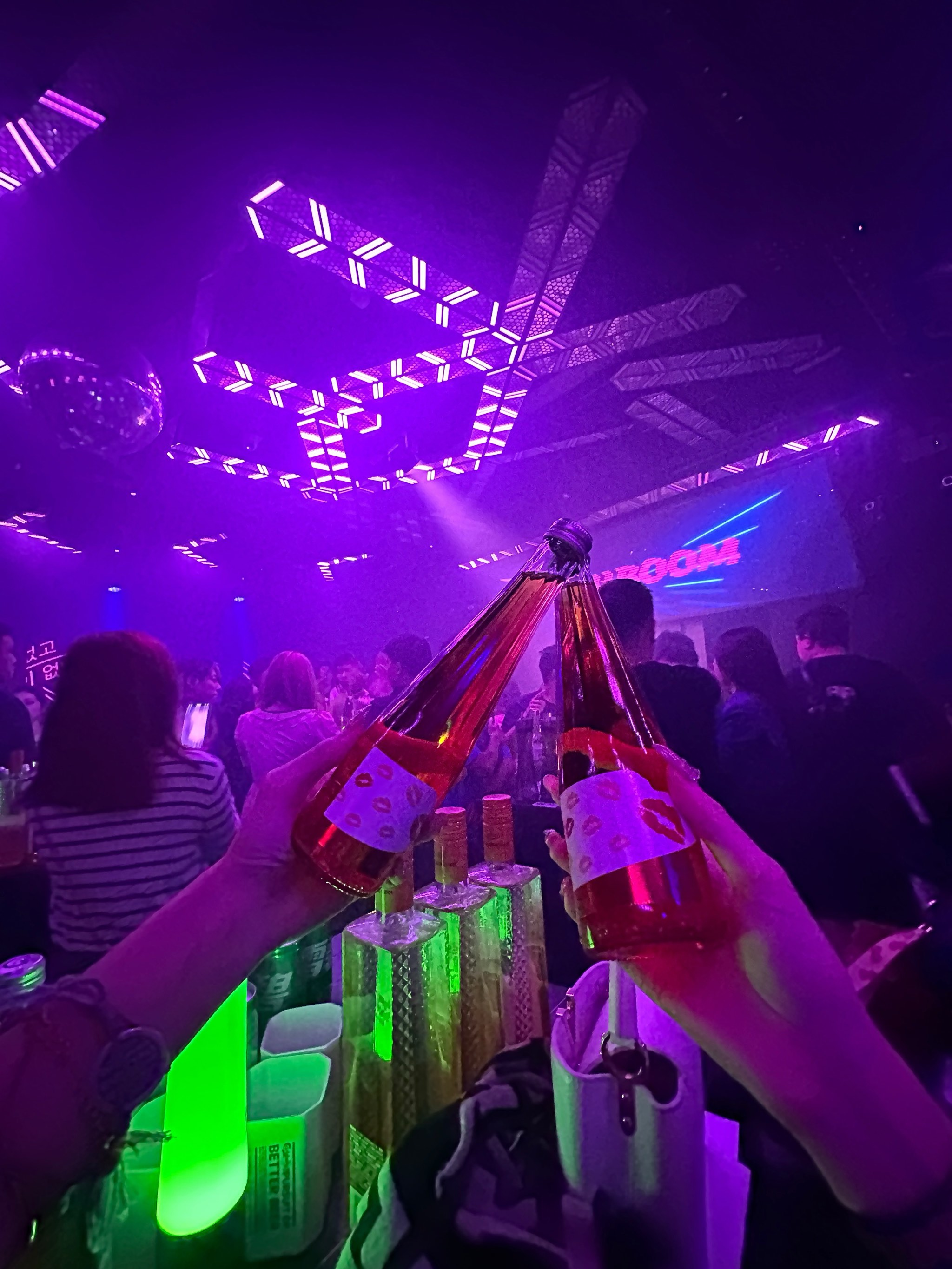 阳泉商务ktv划算吗值得推荐-郊区ktv预订